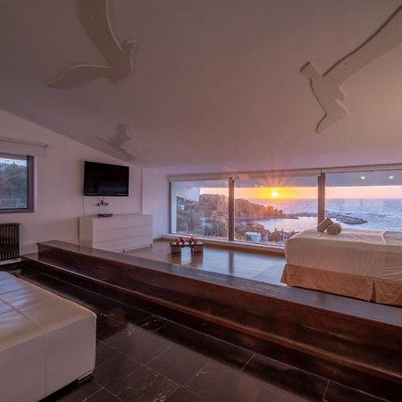 Icarus Luxury Beachfront Villa Γιαλισκάρι Εξωτερικό φωτογραφία