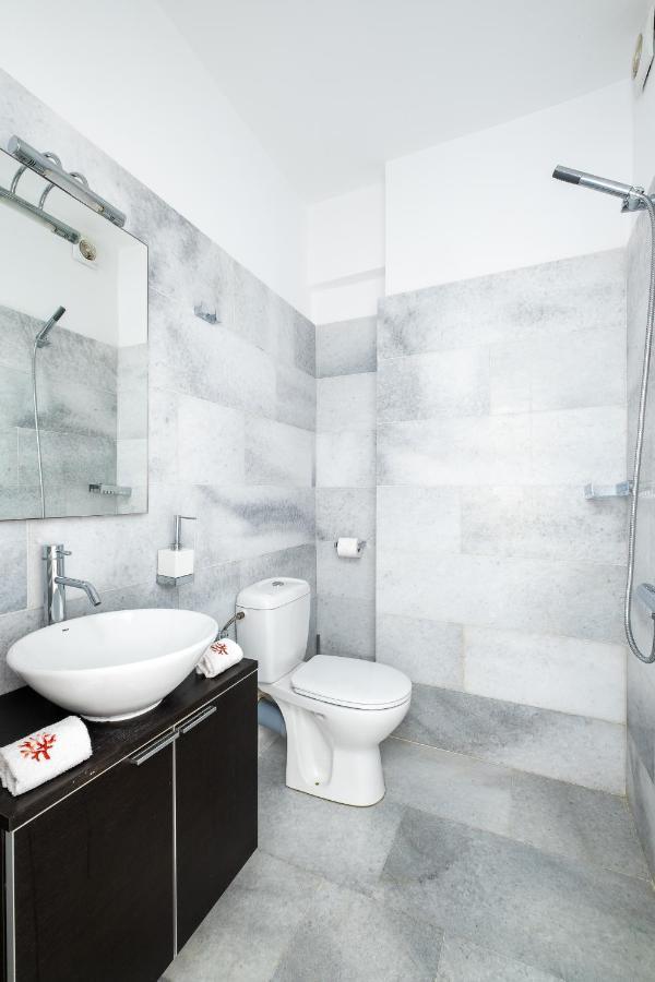 Icarus Luxury Beachfront Villa Γιαλισκάρι Εξωτερικό φωτογραφία
