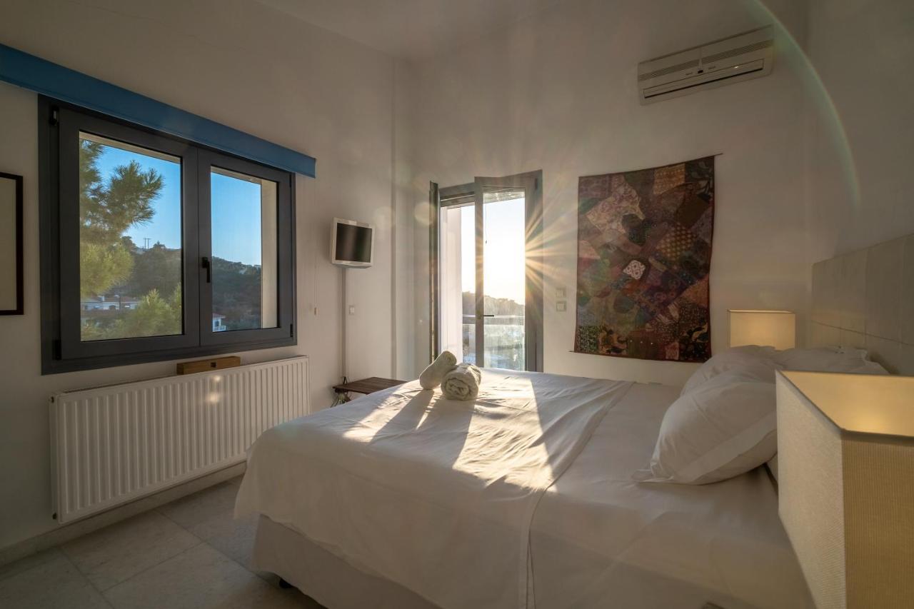 Icarus Luxury Beachfront Villa Γιαλισκάρι Εξωτερικό φωτογραφία