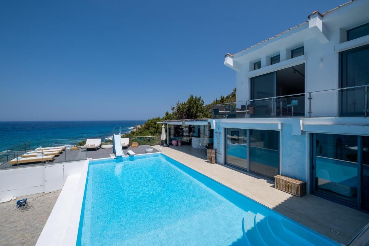 Icarus Luxury Beachfront Villa Γιαλισκάρι Εξωτερικό φωτογραφία