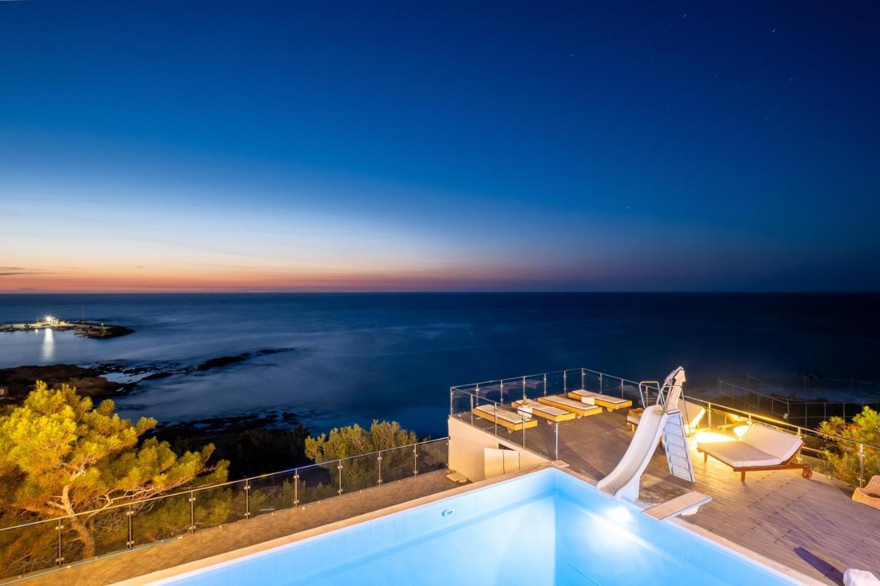 Icarus Luxury Beachfront Villa Γιαλισκάρι Εξωτερικό φωτογραφία